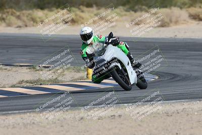 media/Nov-16-2025-Race Pace (Sun) [[8c5fa54630]]/Non Verified Riders (1st 20 Minutes)/2-Turn 10 (1010am)/